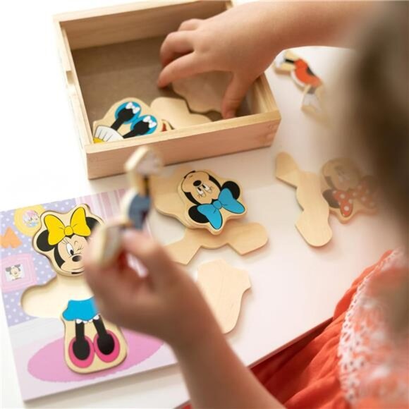Disney Minnie Mouse Mix and Match Dress-Up Wooden Play Set (18 pcs)-Minnie Mouse - Picture 6 of 7